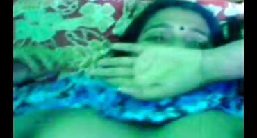 truyện sex ngôn tình Người Phụ nữ Nhật bản đưa âm hộ lông của mình sex y tá cho nhà sản xuất.